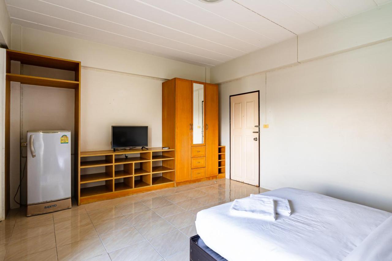 Go Inn V สนามบิน Banguecoque Exterior foto