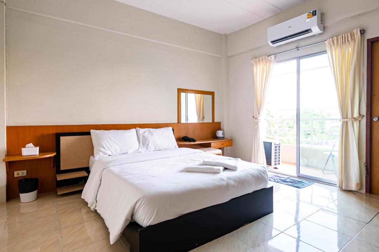 Go Inn V สนามบิน Banguecoque Exterior foto